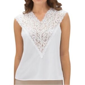 NEW - Reversible Silky Camisole with Lace. Medium. White